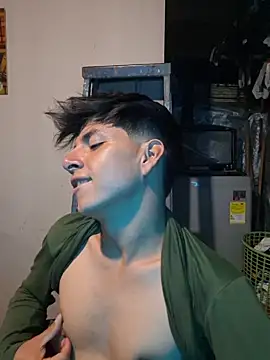 ZaneHoward – Naživo XXX chat