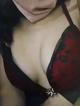 Almas-arabic's Webcam Show