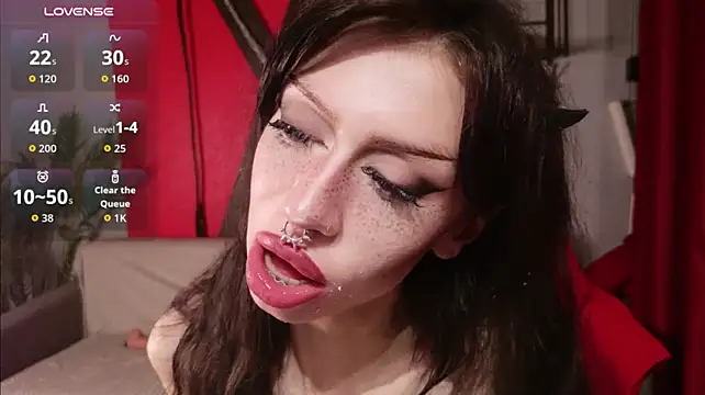 devvilss_toy's Live XXX Chat