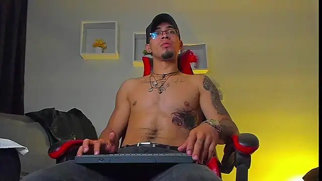 Demond_Master Live XXX Chat