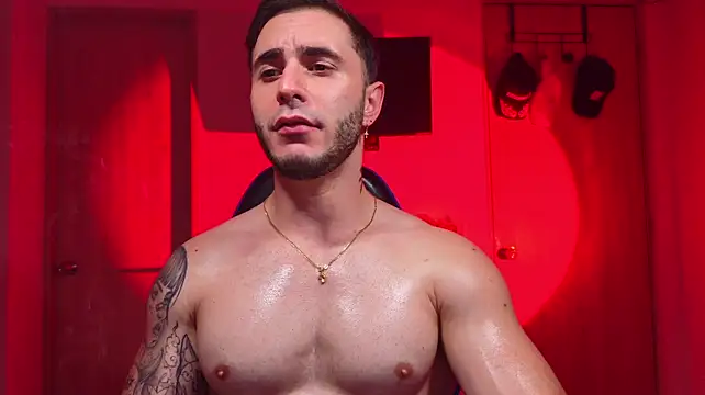 Latino_stud4u Webcam-Show