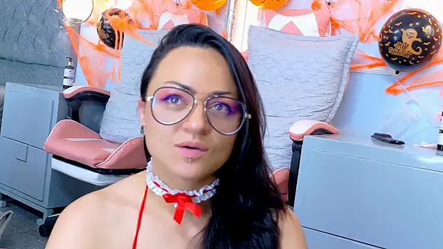 VixenFord's Live XXX Chat