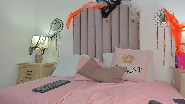 Chatroom XXX en direct de luisa_brawn