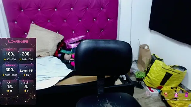 karinasodi_1のライブXXXチャット