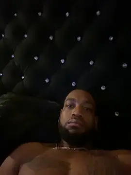 Chatroom XXX en direct de squirtonlongdick