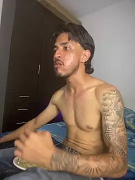 Czat XXX na żywo – Kriss_Edwards
