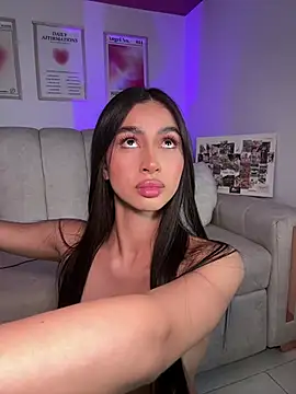 Czat XXX na żywo – maddy_bronw_