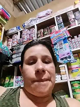 Chat XXX en directo de MIA-LARIOS