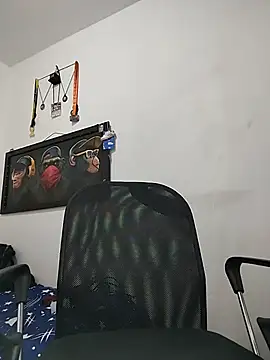 Chat XXX en directo de Demiansteven444