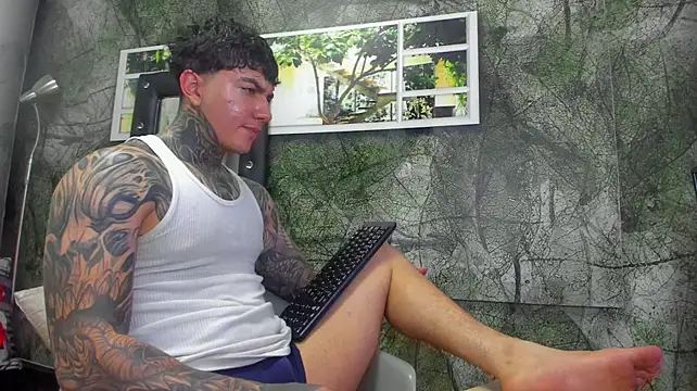 Živý XXX chat Gury_tattoo