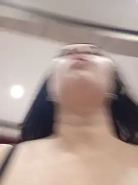 แชท XXX สดของ ZairaElara