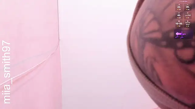 miia-smith97's Live XXX Chat