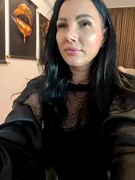 Chat +18 de ReiyaRey ao vivo