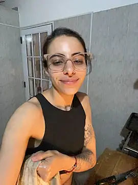 Poison_Ivy_29 Chat XXX live