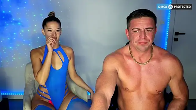 XXX chat uživo modela PureTempt