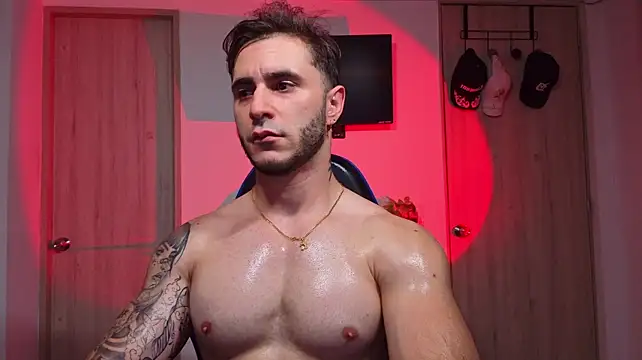 Latino_stud4u 在線直播表演