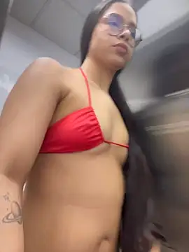 HappyKittyXXX Live XXX-Chat