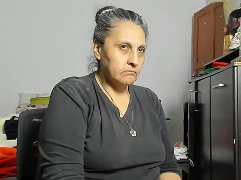 Chat +18 de Merlyna_time ao vivo