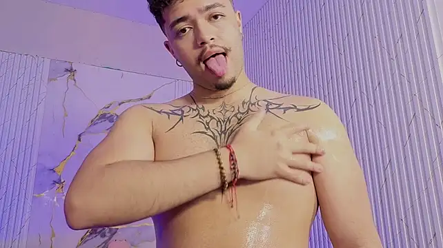 Онлайн чат XXX Dominic_tay