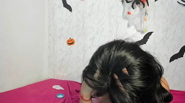 room_couplehot's Live XXX Chat