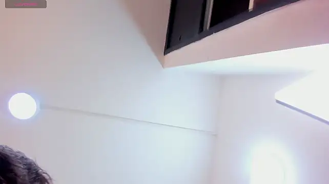 Tommy18__のライブXXXチャット