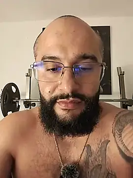 Chatroom XXX en direct de Luke__09