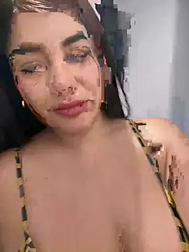 Chat XXX en directo de Issane_Peru