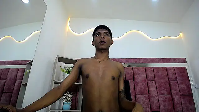 Mick__Storm Live XXX-Chat