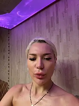 צ'אט XXX בשידור חי של NataliaSecret
