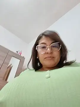 AlexxiaaMat লাইভ XXX চ্যাট