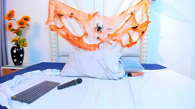 Živý XXX chat Paulynavera