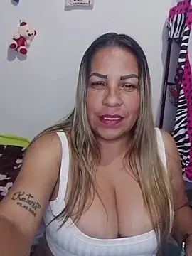 LaIndia1 Live XXX-chat