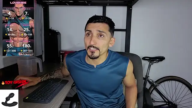 Онлайн чат XXX Marck_Muscle