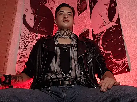 AlecBanne_ Live XXX-chat