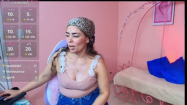 Ivonne_pier_xのライブXXXチャット
