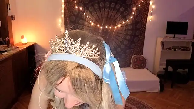 EnchantyyのライブXXXチャット