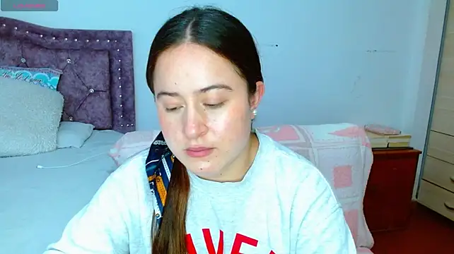 hansel_t élő XXX-chatje