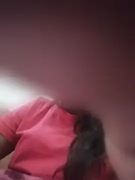 Spicy802 Show in webcam