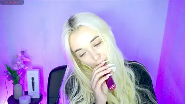 Ashley_S' Live XXX Chat