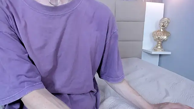 Hecatee_77's Live XXX Chat
