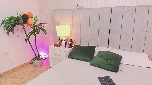 Candycoxx_606のライブXXXチャット