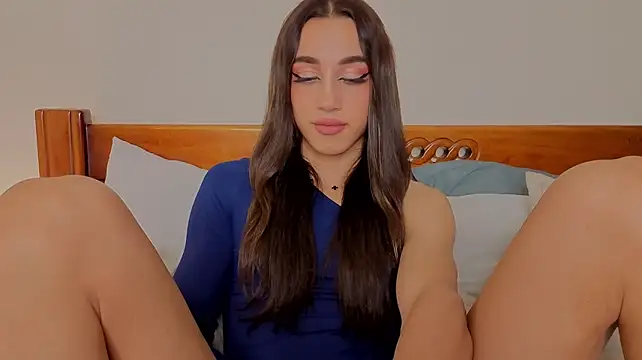 Goddivaa élő XXX-chatje