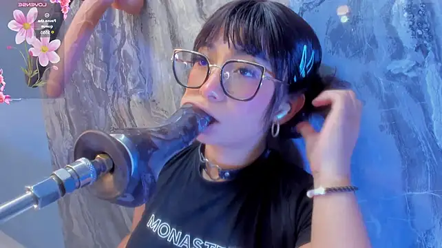 linda_sofi__のライブXXXチャット