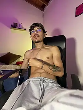 oreuk_dv Live XXX Chat
