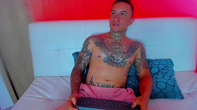 Lex_ander_ লাইভ XXX চ্যাট