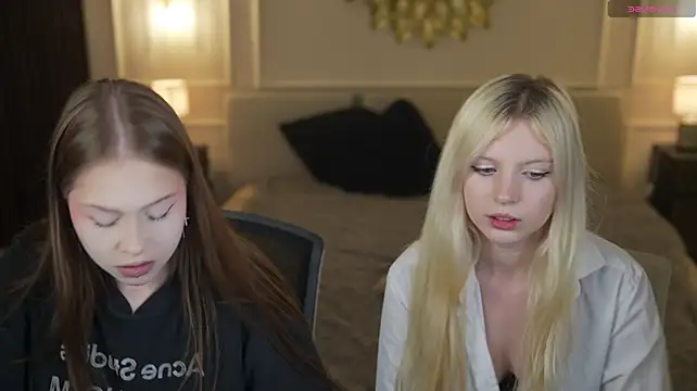 Živý XXX chat Hello_Kitty054