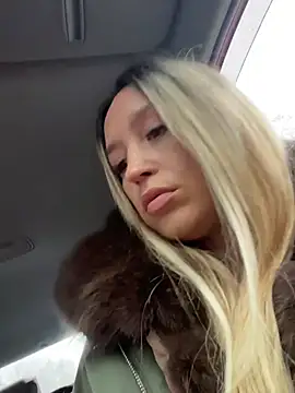 Živý XXX chat StasyWood