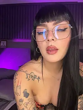 AliceRitter's Live XXX Chat