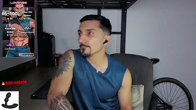 Marck_Muscle Adlı Modelin Canlı XXX Sohbeti
