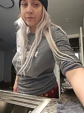 ScarletsWeb XXX чат на живо